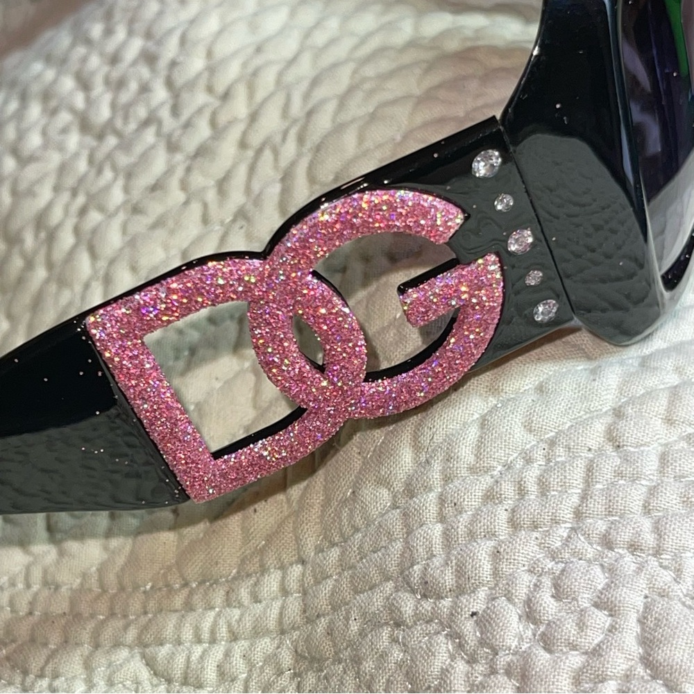 DG Pink Glitter Sunglasses 🕶️